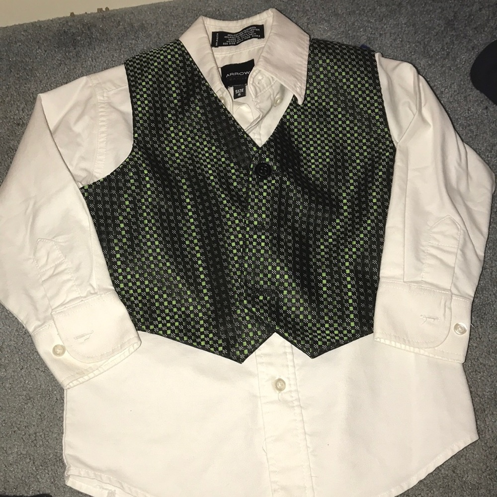 Size 4 boys dress shirt and vest great for holiday